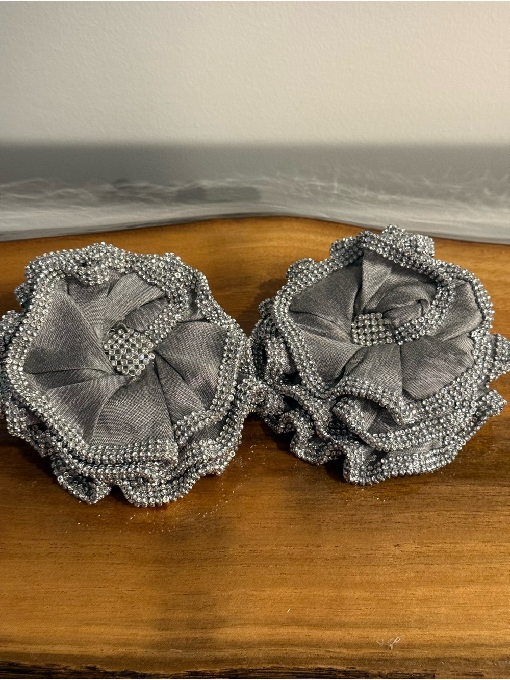 Elegant Silver Beaded Flower Curtain Clips -Home Curtains